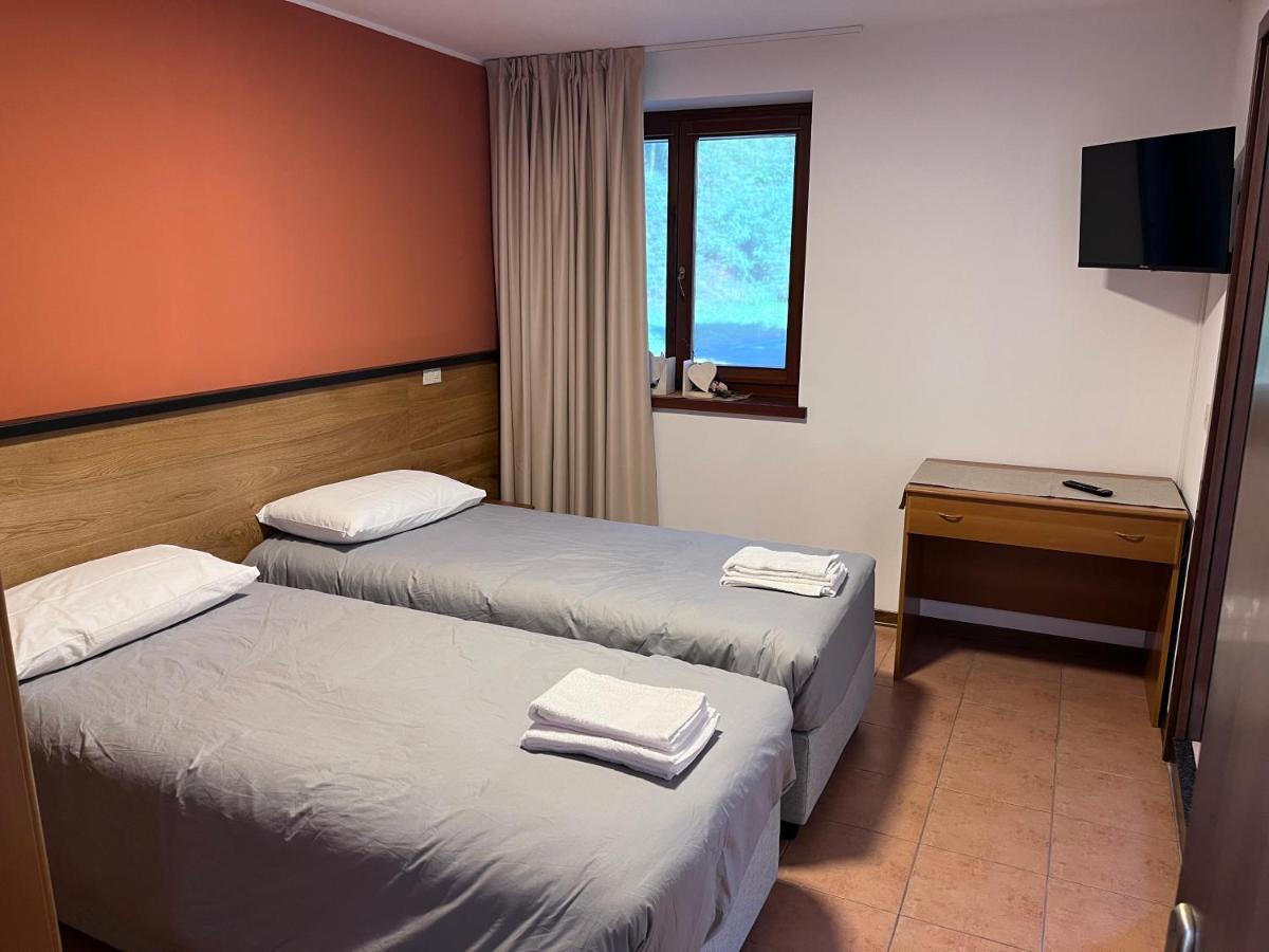Al Friuli Hotell Nimis Exteriör bild
